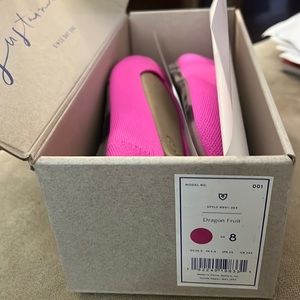 Brand New Size 8 Rothy’s “The Flat” Dragon Fruit color